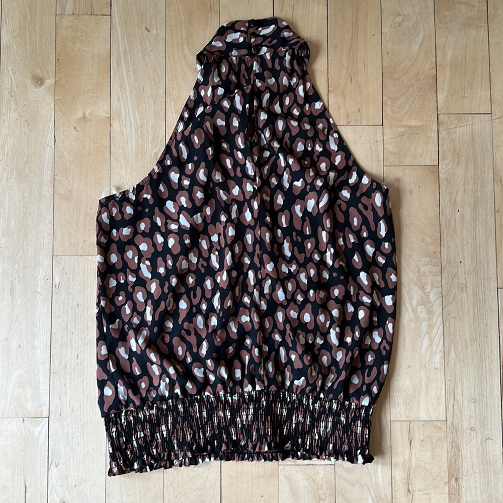 Veronica M, halter-style, twist front top. Brand new, never worn